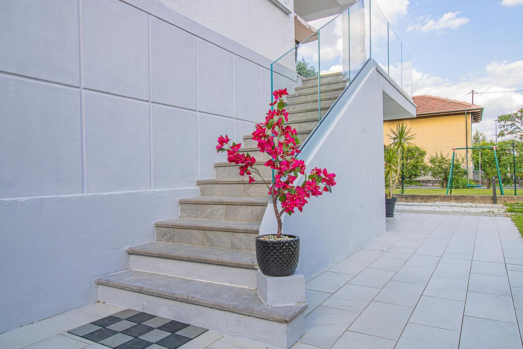 Appartamento In Villa Con Piscina Privata E Jacuzzi Ad Uso Esclusivo Rivarolo Canavese Exterior foto